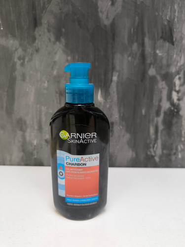 ژل شستشوی زغال فعال گارنیهPure Active